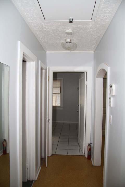 3738 Eagle Avenue Key West, FL 33040 - Photo 27 of 37 a view of a hallway with a livingroom