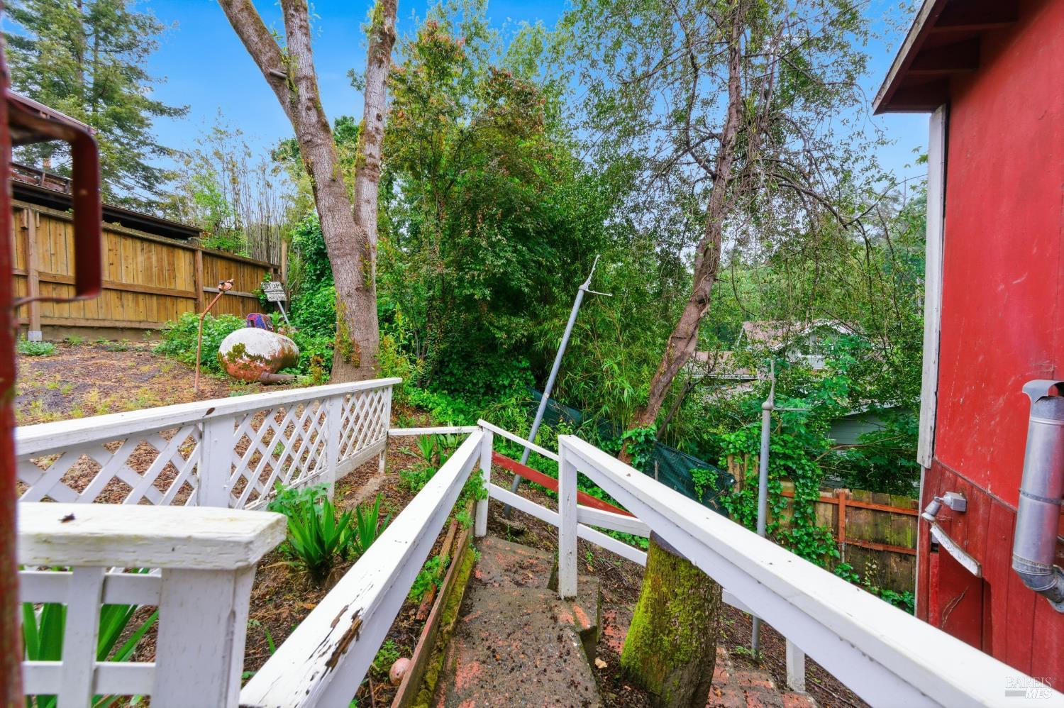 9489 Rio Vista Road Forestville, CA 95436 - Photo 24 of 32 Gallery Image 24