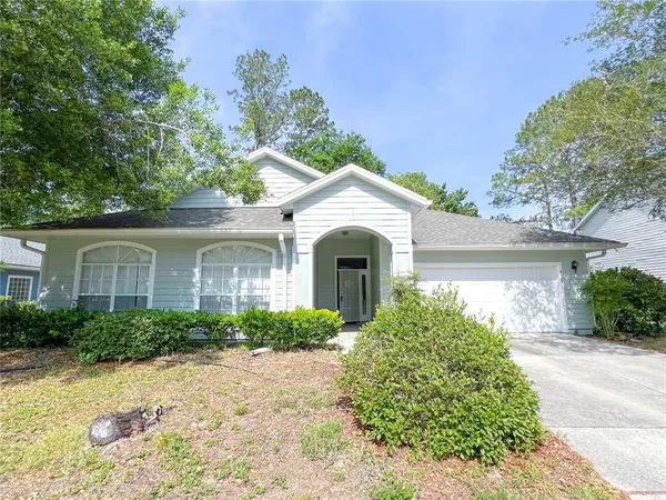 $2,200 | 4332 Northwest 34th Drive, Gainesville, FL 32605