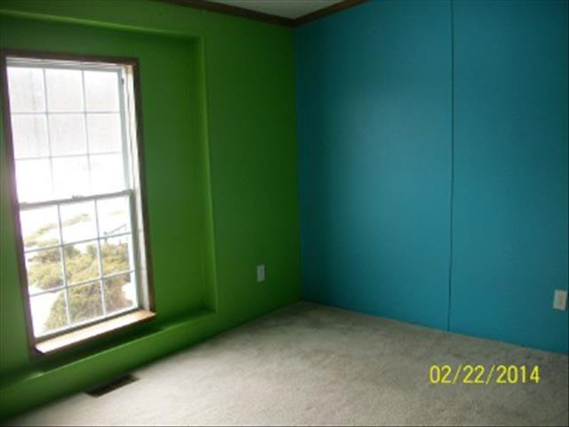 6464 Colf Road Carleton, MI 48117 - Photo 5 of 8 20393181-4.JPG