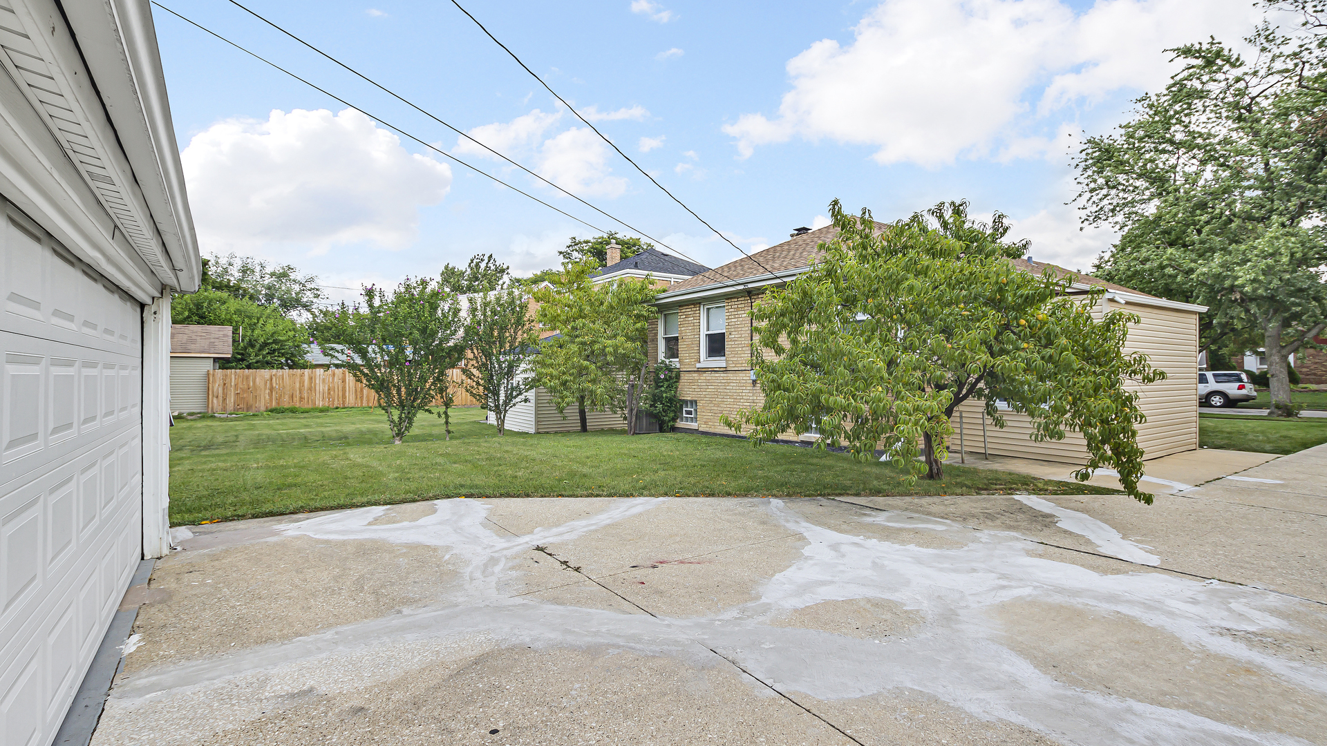 2322 South 7th Avenue North Riverside, IL 60546 - Photo 4 of 21 a view of a house with a yard