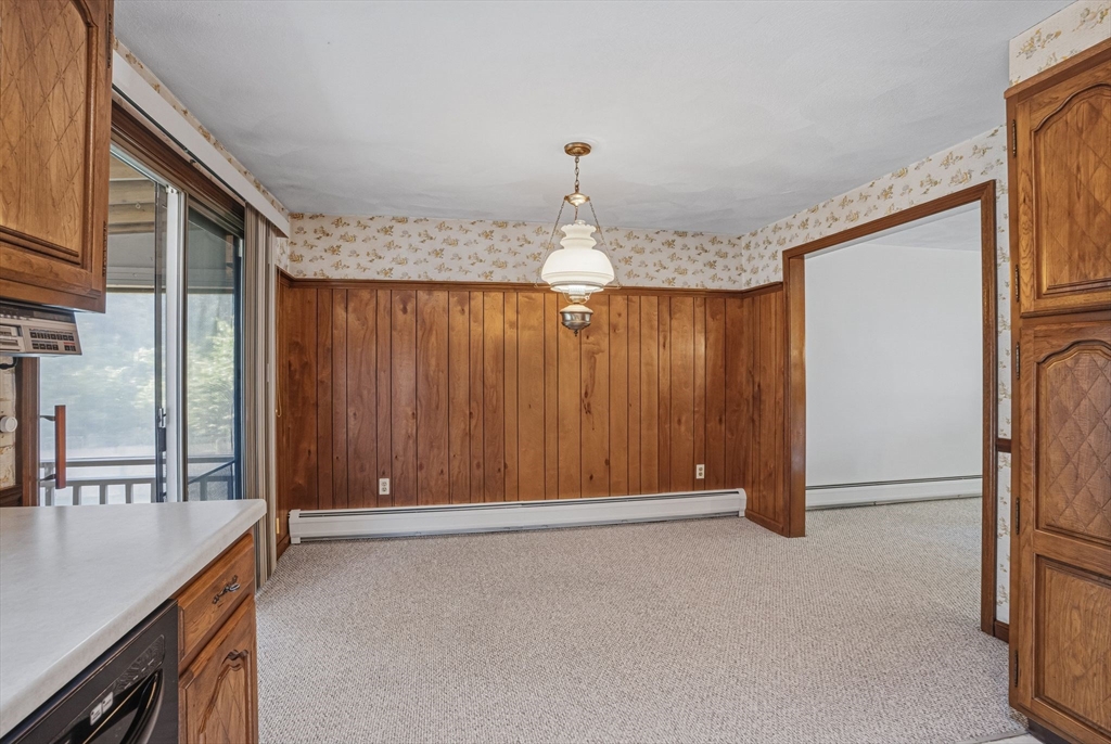 44 Tomlinson Road Attleboro, MA 02703 - Photo 10 of 35