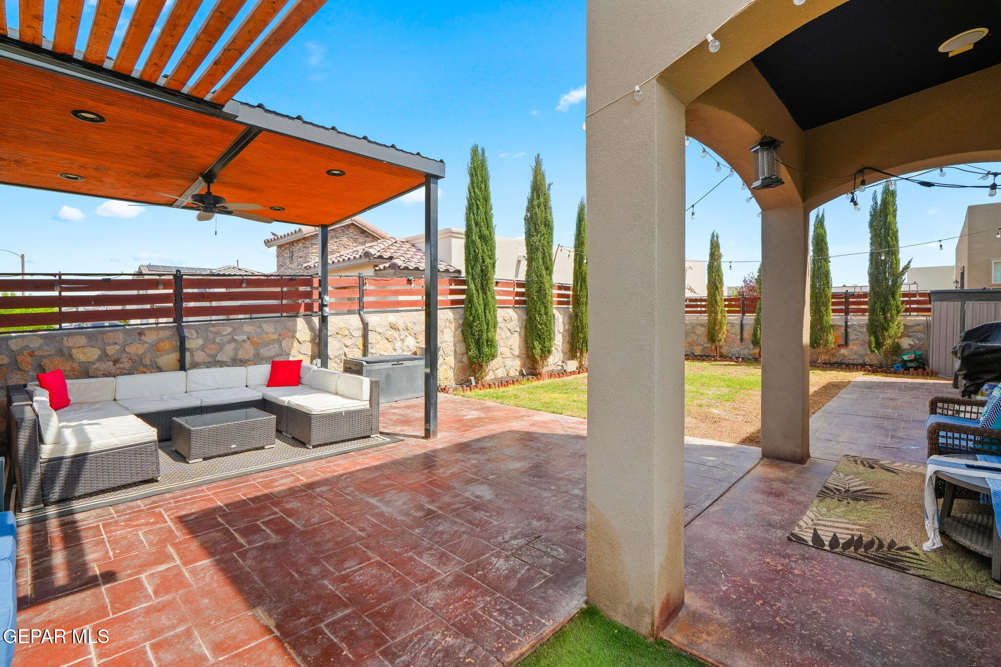 13737 Garforth Avenue El Paso, TX 79928 - Photo 31 of 34 a view of outdoor space with seating area