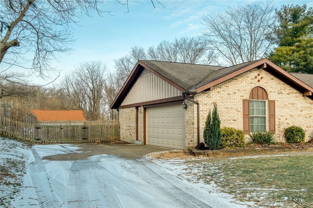 423 North Alpha Bellbrook Road Dayton, OH 45434 - Photo 31 of 33