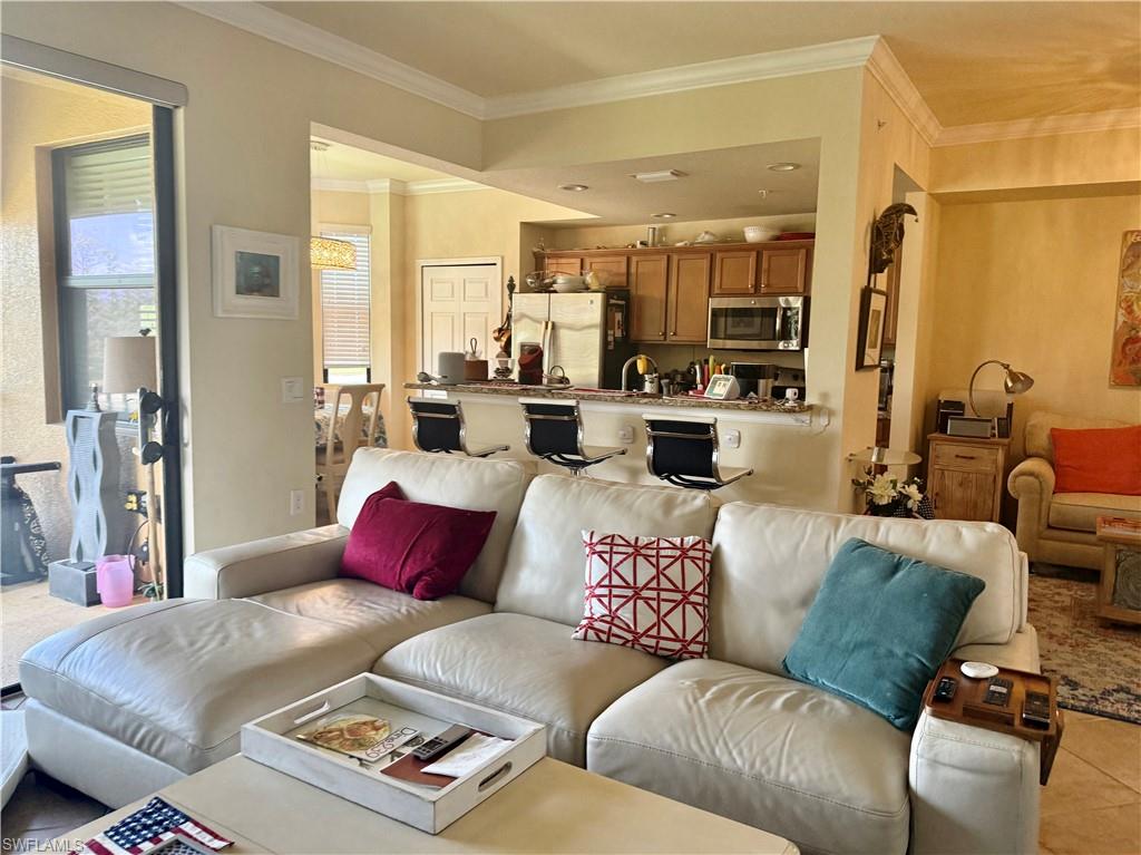 9723 Acqua Court, Unit 323 Naples, FL 34113 - Photo 13 of 28