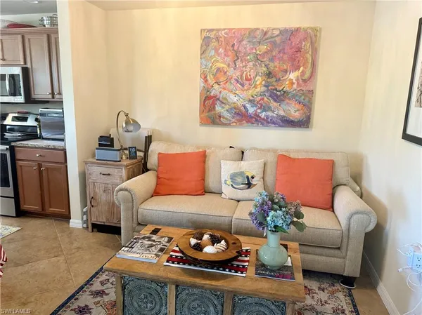 $8,000 | 9723 Acqua Court, Unit 323, Naples, FL 34113