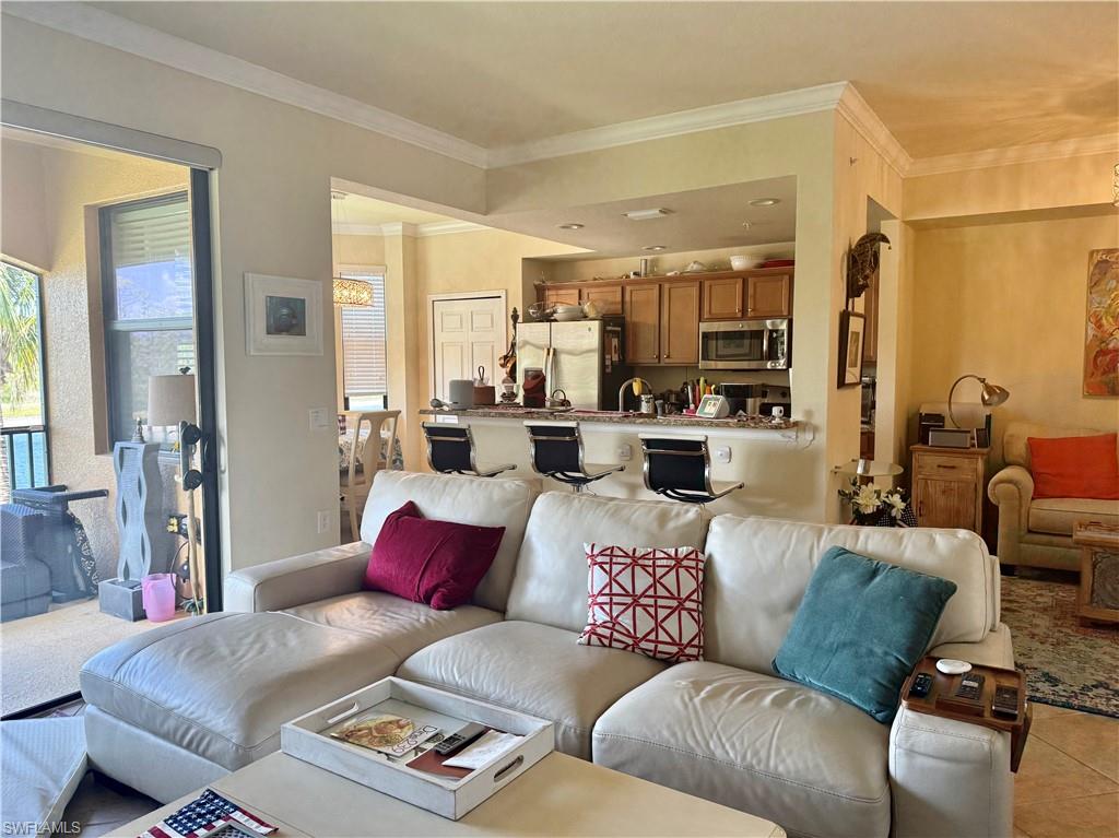 9723 Acqua Court, Unit 323 Naples, FL 34113 - Photo 4 of 28