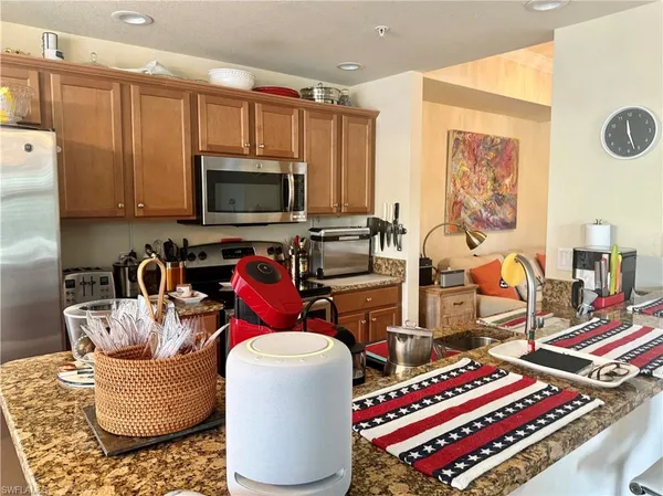 $8,000 | 9723 Acqua Court, Unit 323, Naples, FL 34113