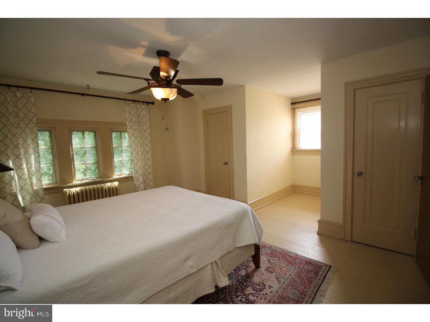 29 Hilltop Road Philadelphia, PA 19118 - Photo 20 of 25 Bedroom