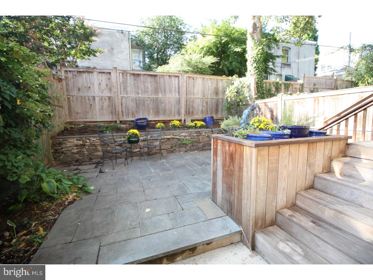29 Hilltop Road Philadelphia, PA 19118 - Photo 25 of 25 Exterior Back