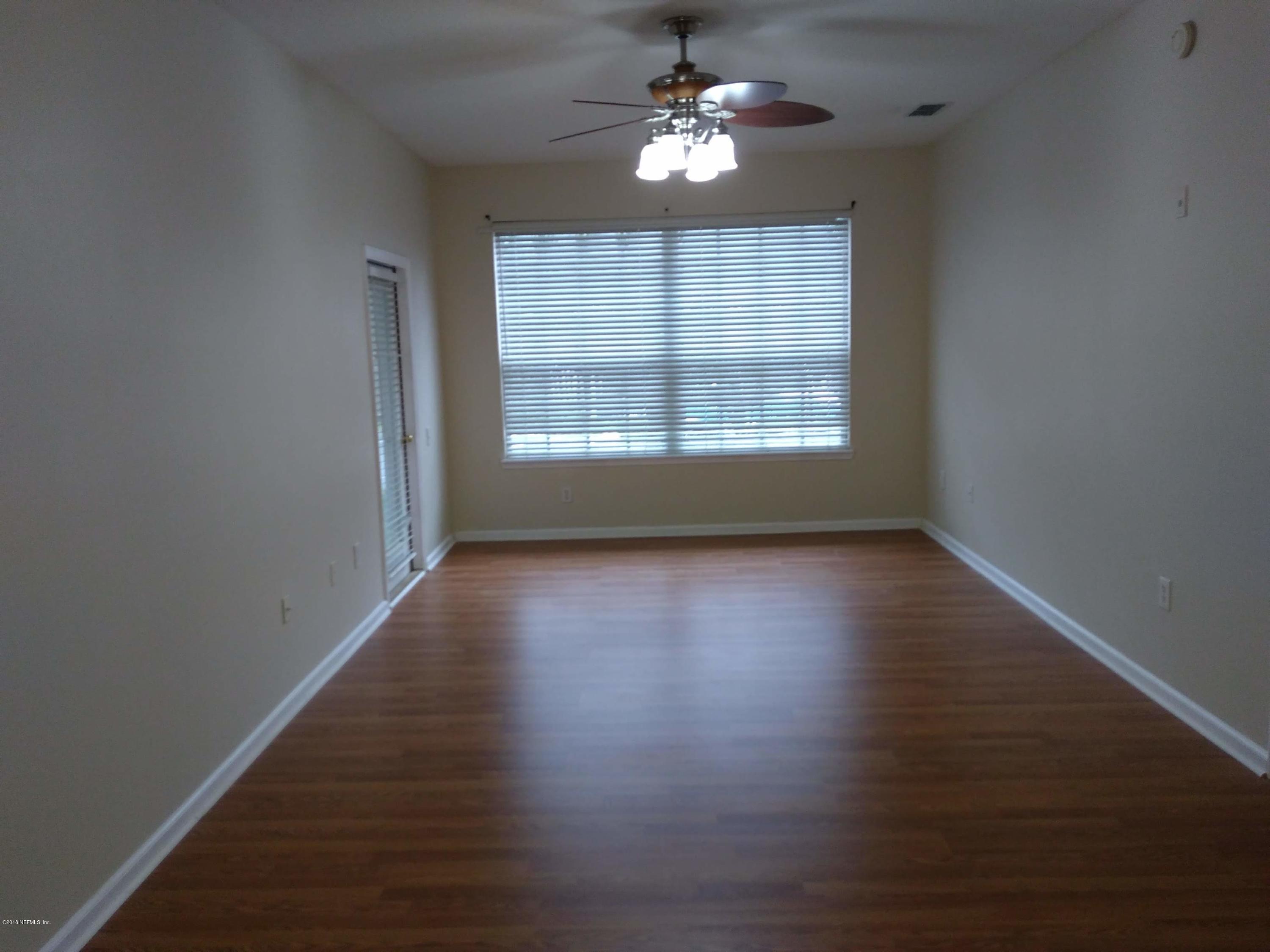 10550 Baymeadows Road, Unit 125 Jacksonville, FL 32256 - Photo 6 of 22 DR/LR Combo