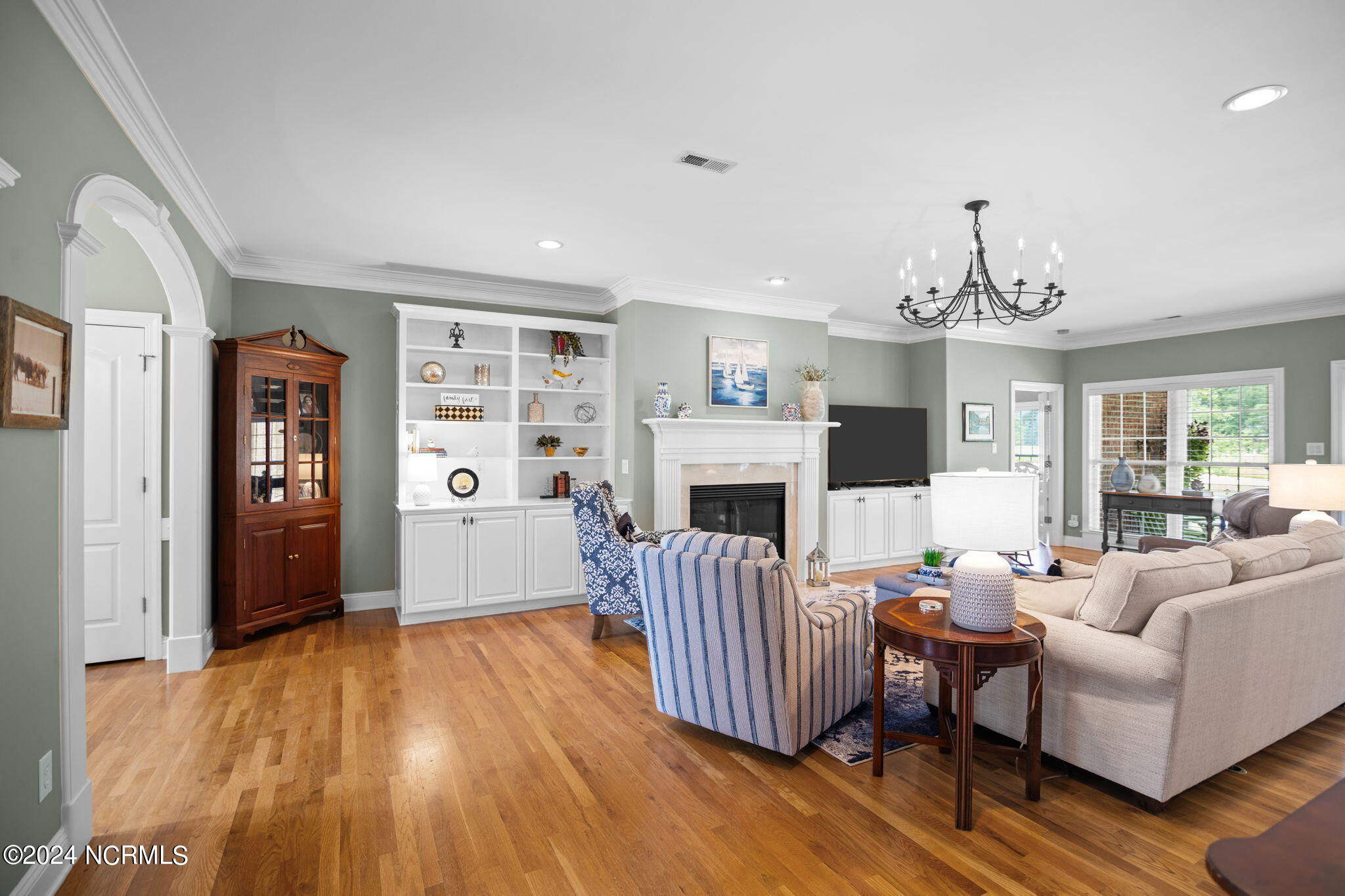 301 Neuse Drive Chocowinity, NC 27817 - Photo 16 of 58 99-web-or-mls-BLS_0057 (2)