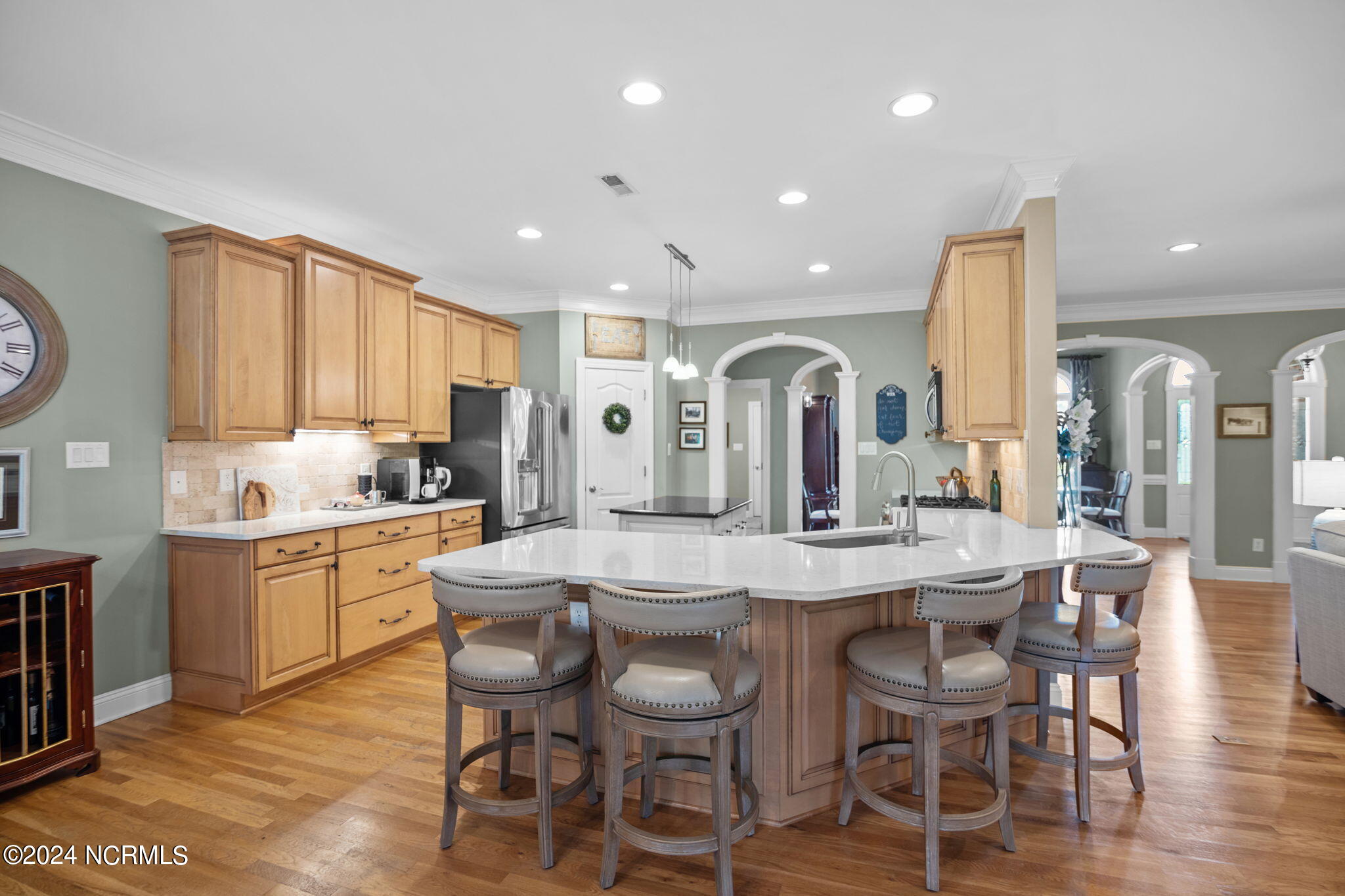 301 Neuse Drive Chocowinity, NC 27817 - Photo 19 of 58 105-web-or-mls-BLS_0087 (2)