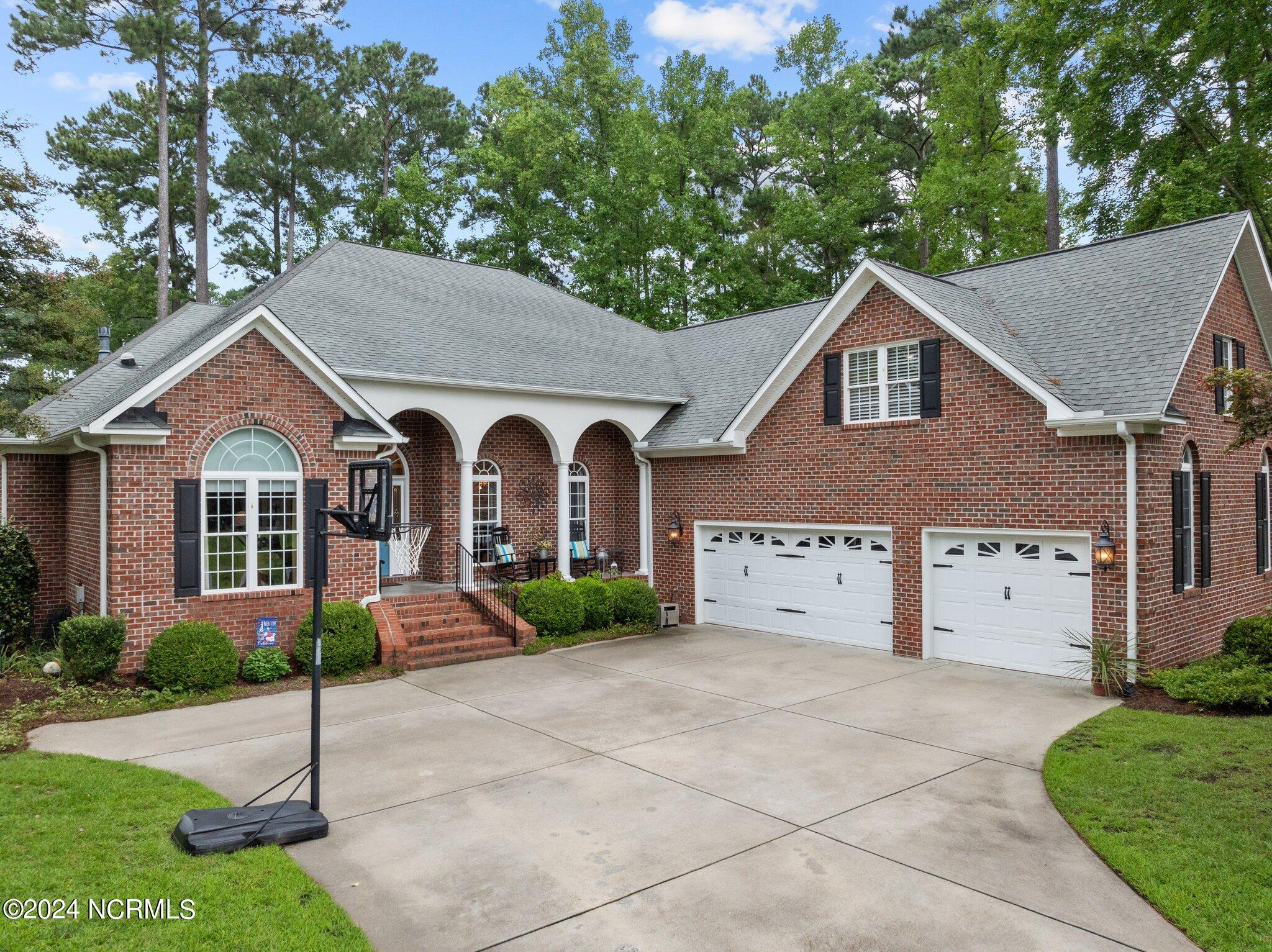 301 Neuse Drive Chocowinity, NC 27817 - Photo 2 of 58 45-web-or-mls-DJI_0346