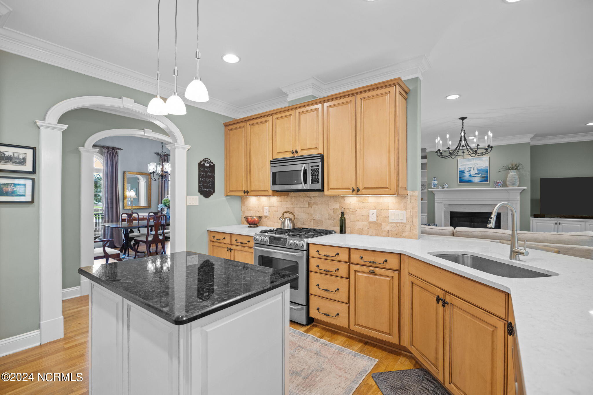 301 Neuse Drive Chocowinity, NC 27817 - Photo 22 of 58 106-web-or-mls-BLS_0090 (2)