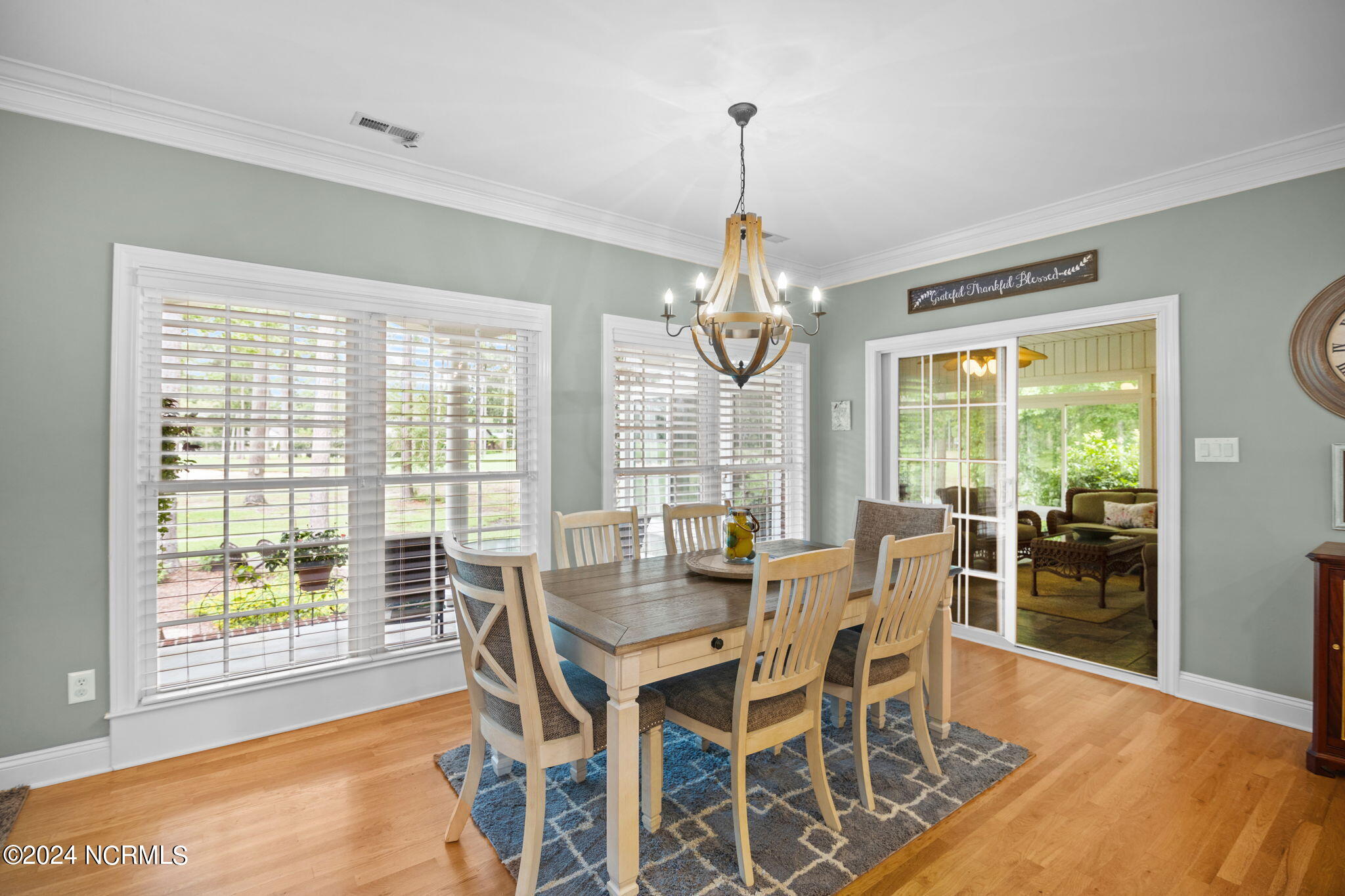 301 Neuse Drive Chocowinity, NC 27817 - Photo 24 of 58 104-web-or-mls-BLS_0084 (2)