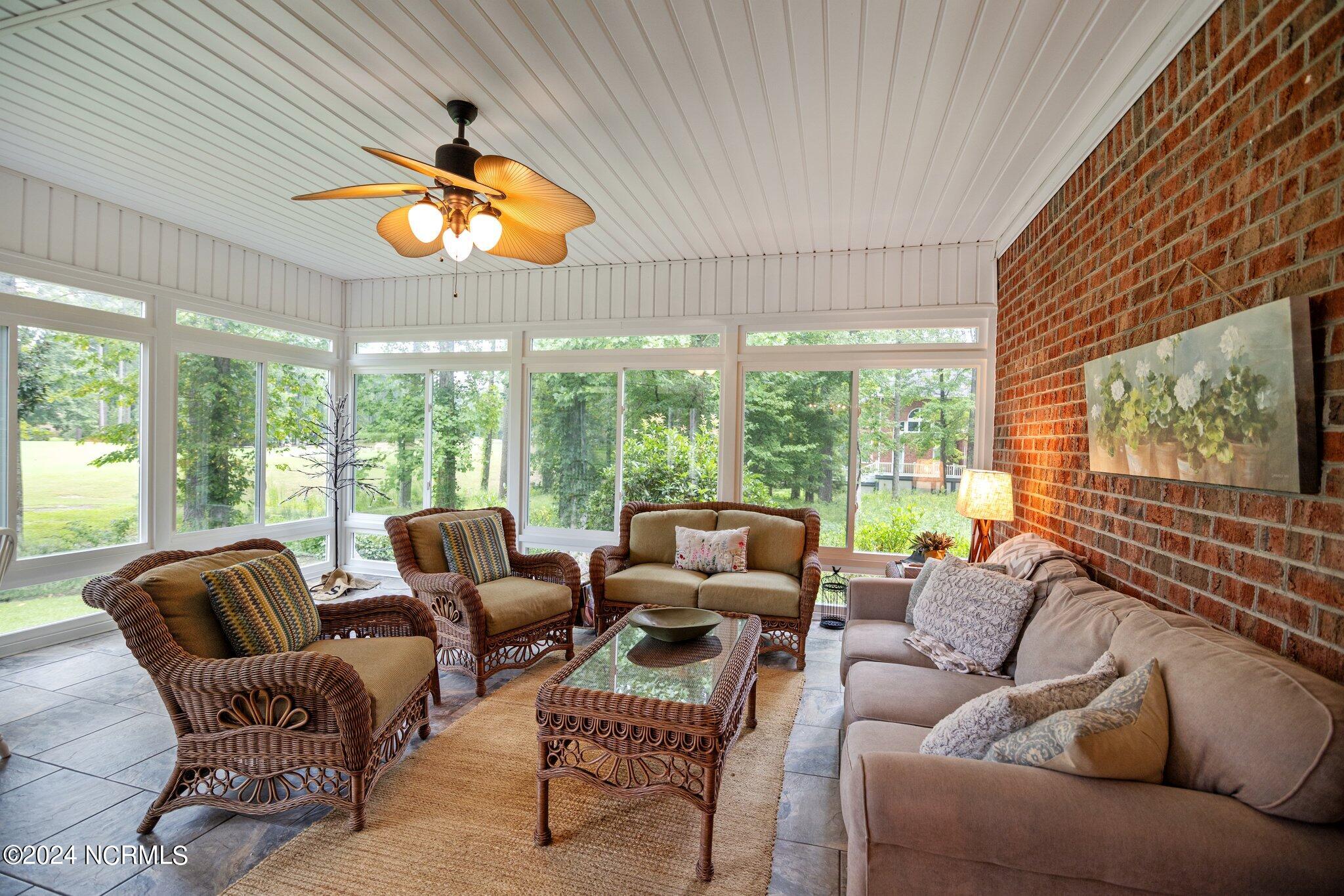 301 Neuse Drive Chocowinity, NC 27817 - Photo 25 of 58 44-web-or-mls-BLS_0103 copy