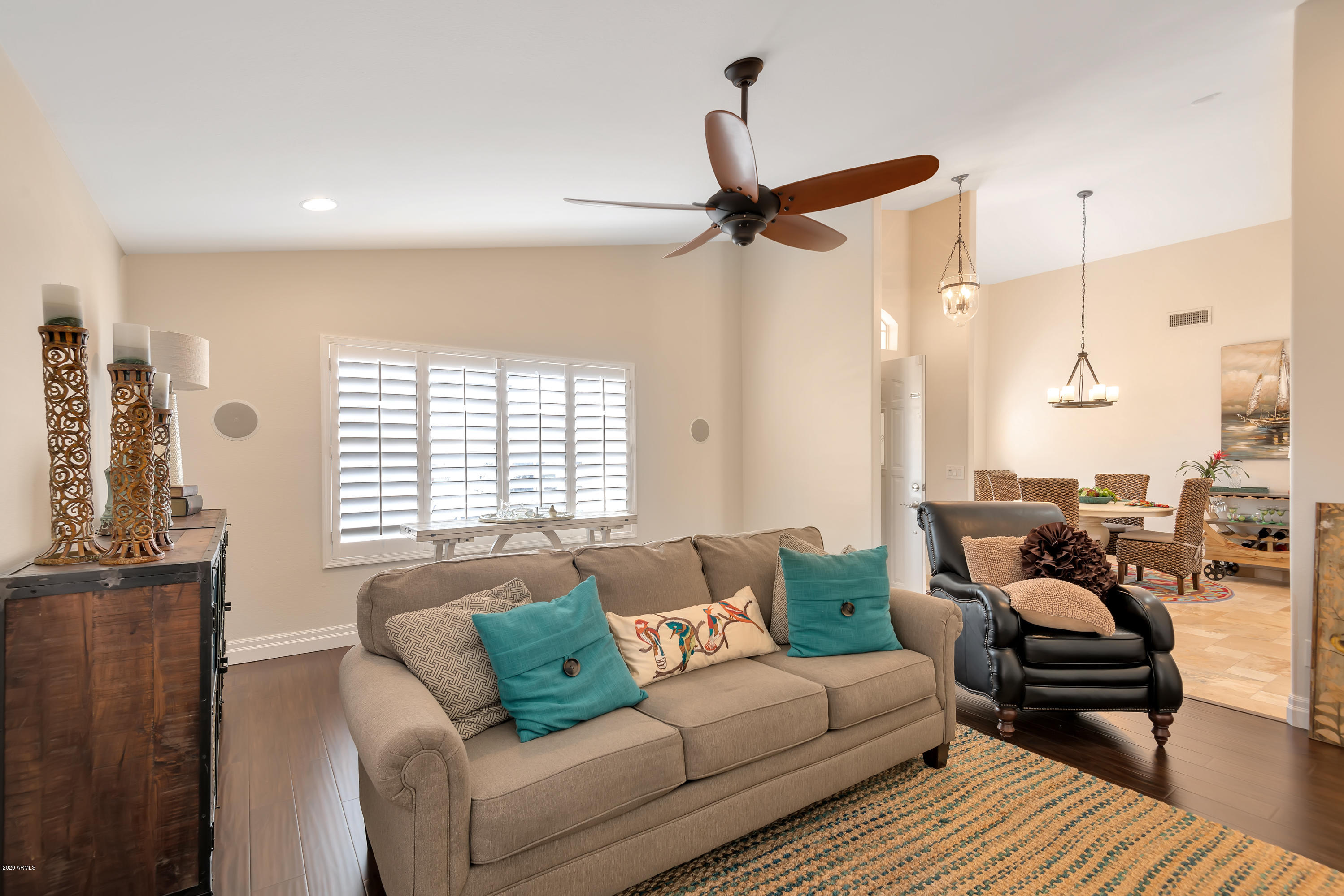 4450 East Danbury Road Phoenix, AZ 85032 - Photo 17 of 30 Living Room