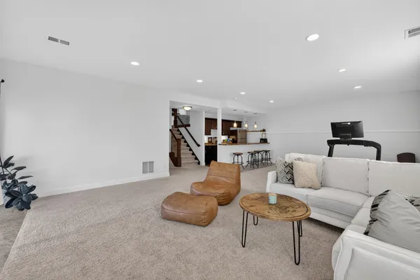 $749,000 | 2410 Genevieve Way, Waunakee, WI 53597