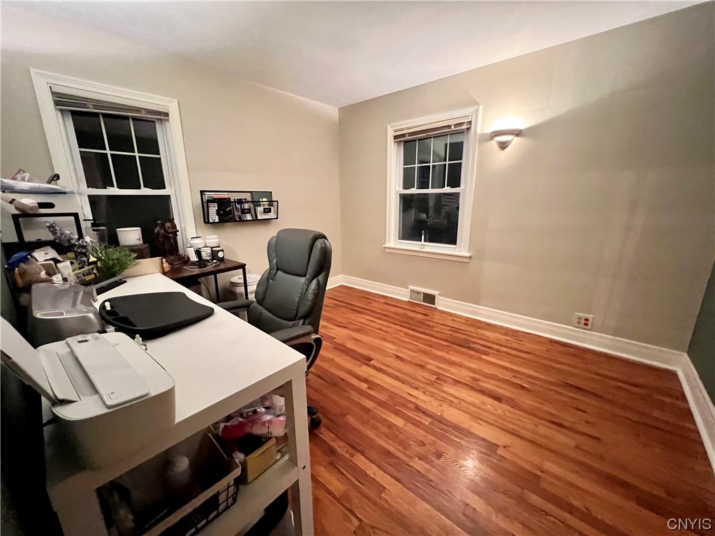 142 Hopper Road Syracuse, NY 13207 - Photo 17 of 39