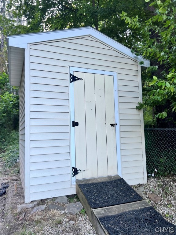 142 Hopper Road Syracuse, NY 13207 - Photo 32 of 39