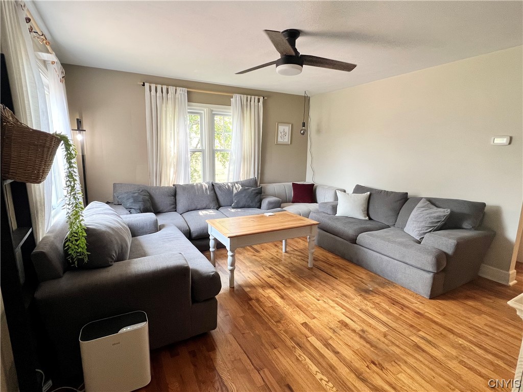 142 Hopper Road Syracuse, NY 13207 - Photo 8 of 39