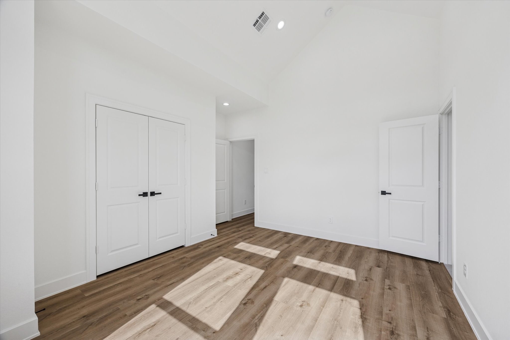 3719 Lydia Street, Unit B Houston, TX 77021 - Photo 14 of 20 a view of an empty room and wooden floor
