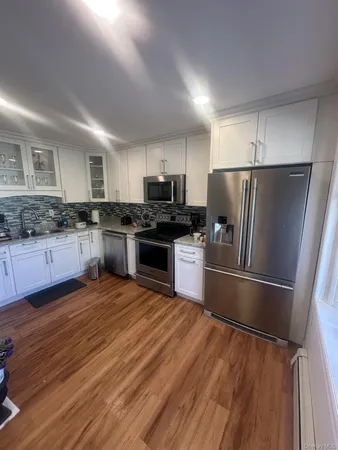 $4,000 | 1 Hamlet Road, Levittown, NY 11756