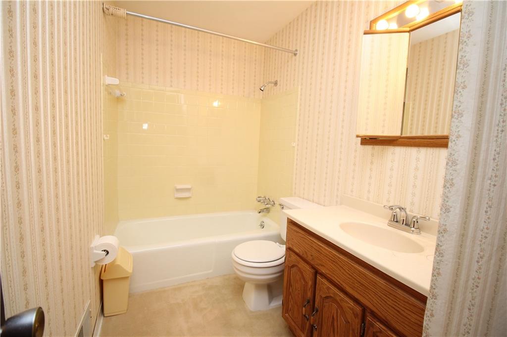 349 Oak Road Plum, PA 15239 - Photo 12 of 21