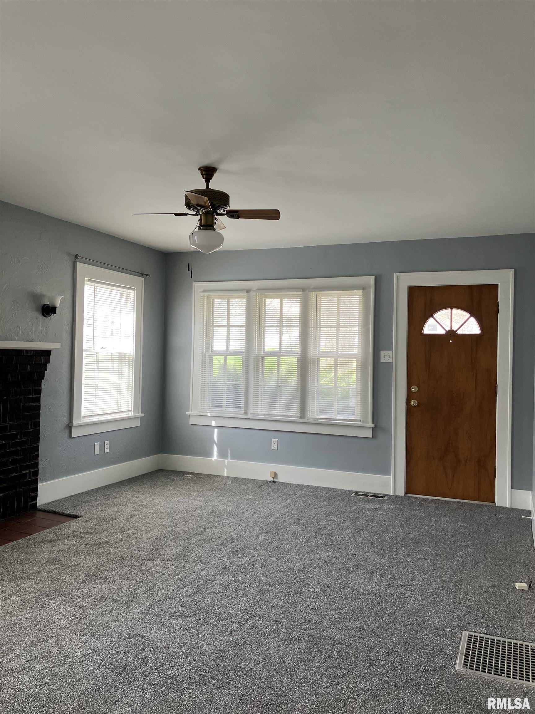 809 South Johnson Street Macomb, IL 61455 - Photo 8 of 14 Gallery Image 8