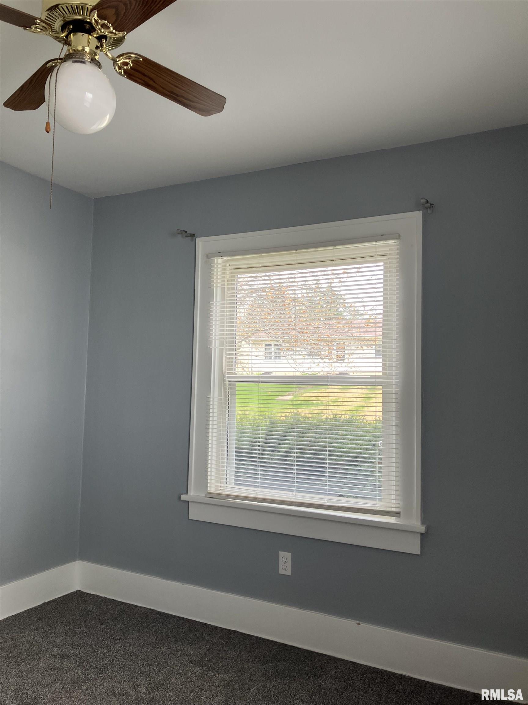 809 South Johnson Street Macomb, IL 61455 - Photo 9 of 14 Gallery Image 9