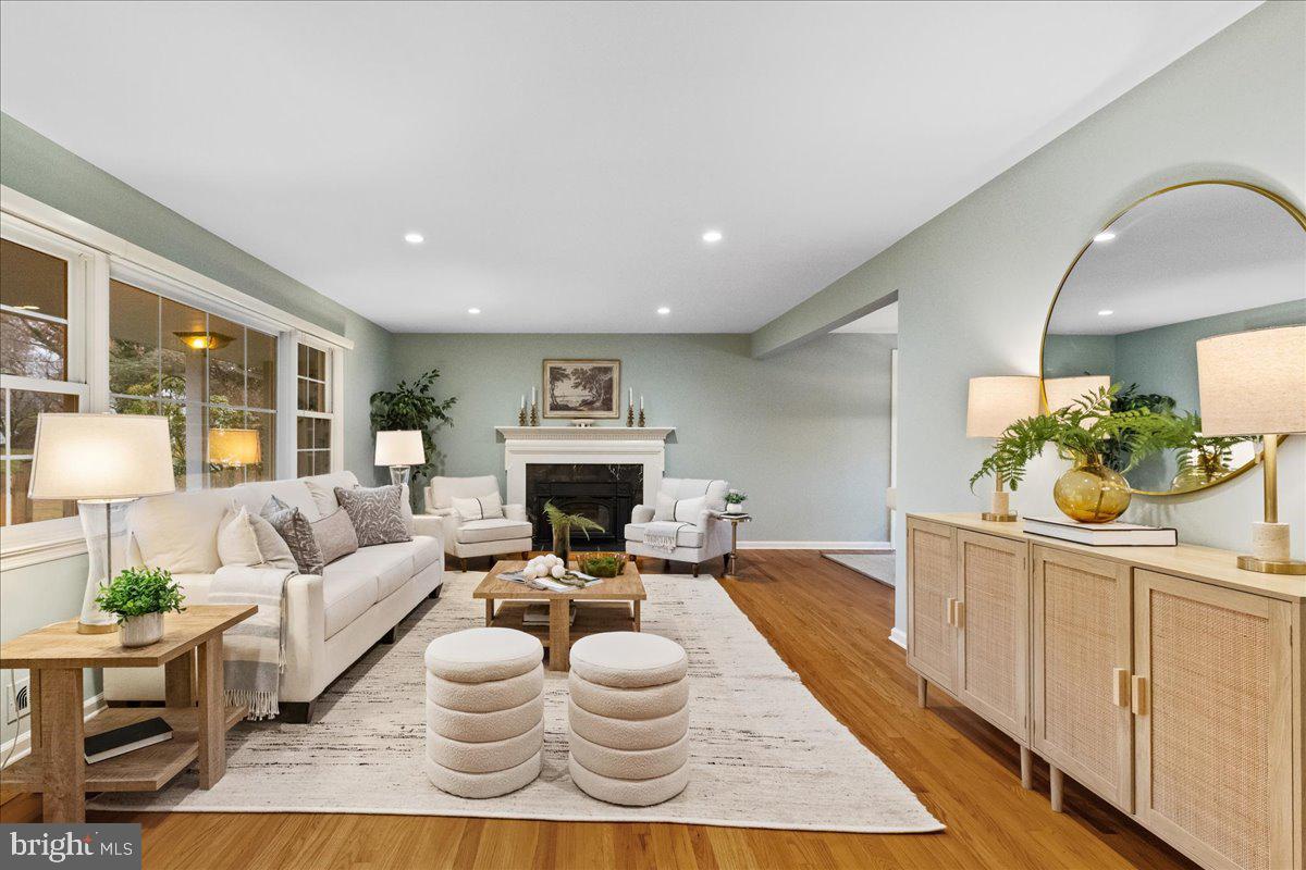 119 Poe Road Princeton, NJ 08540 - Photo 5 of 33