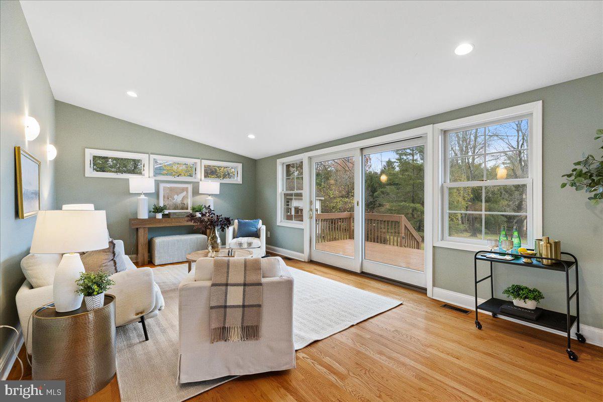 119 Poe Road Princeton, NJ 08540 - Photo 9 of 33