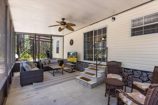 $335,000 | 1421 Oak Pond Lane, Steinhatchee, FL 32359