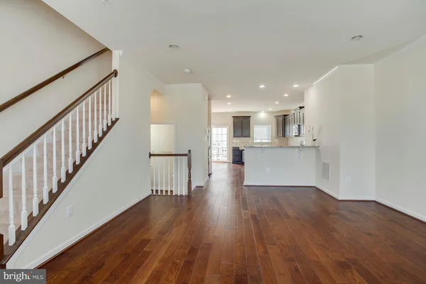 $3,450 | 7045 Banbury Drive, Hanover, MD 21076