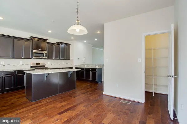 $3,450 | 7045 Banbury Drive, Hanover, MD 21076