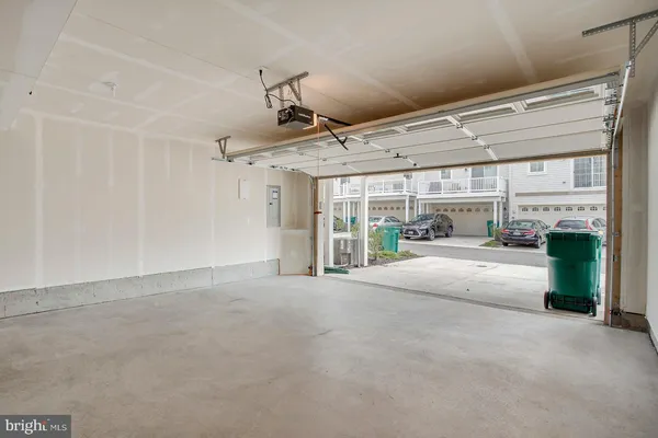 $3,450 | 7045 Banbury Drive, Hanover, MD 21076