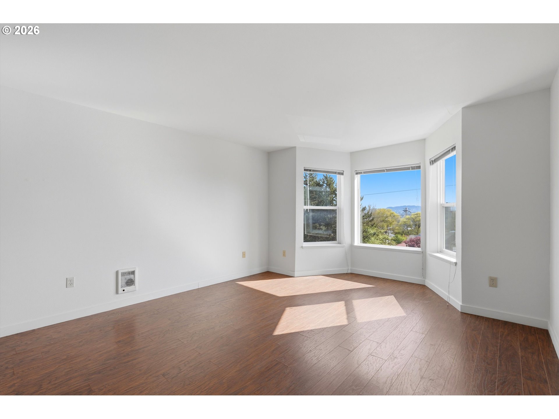 3473 Southwest Barbur Boulevard, Unit 10 Portland, OR 97239 - Photo 13 of 37