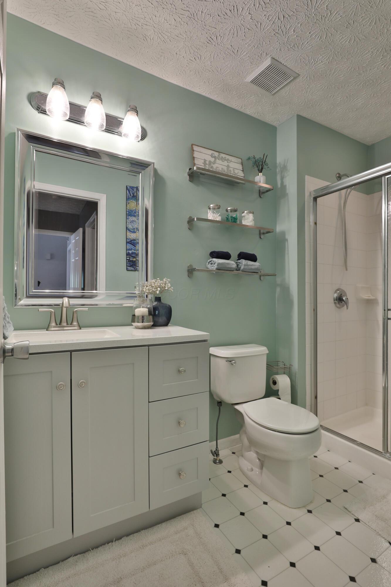 354 Holly Grove Road Lewis Center, OH 43035 - Photo 18 of 36 354-HollyGrove-21