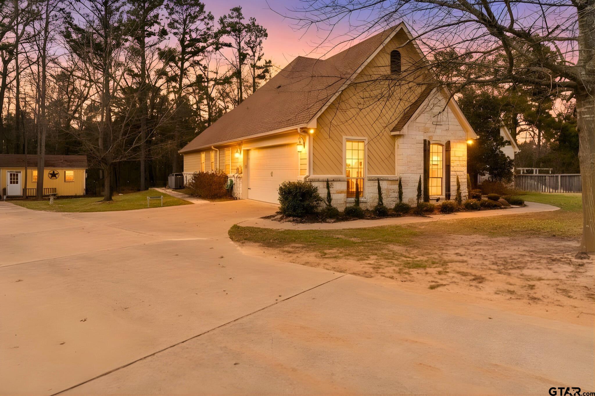 12170 Copper Court Tyler, TX 75706 - Photo 3 of 35