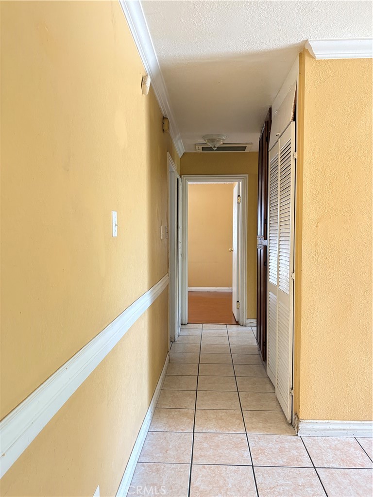 8754 Penny Drive Riverside, CA 92503 - Photo 8 of 13