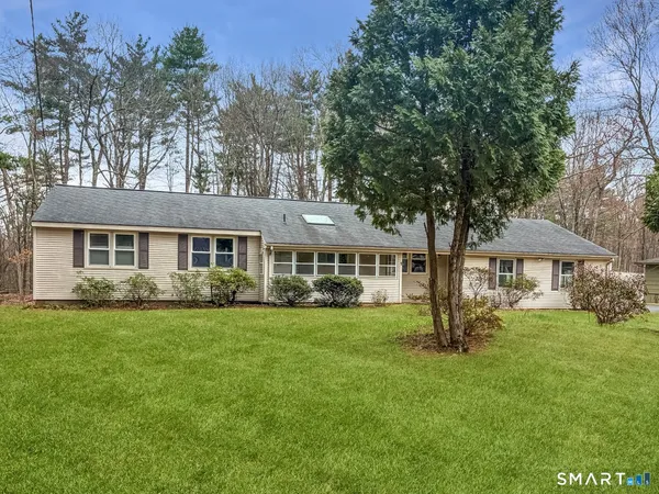 $454,850 | 9 Bridlepath Road, Simsbury, CT 06092