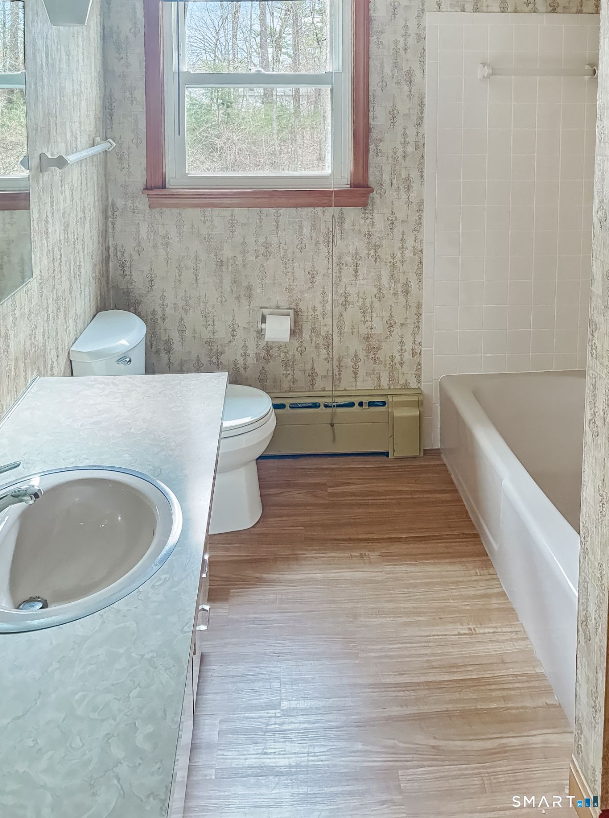 9 Bridlepath Road Simsbury, CT 06092 - Photo 6 of 38