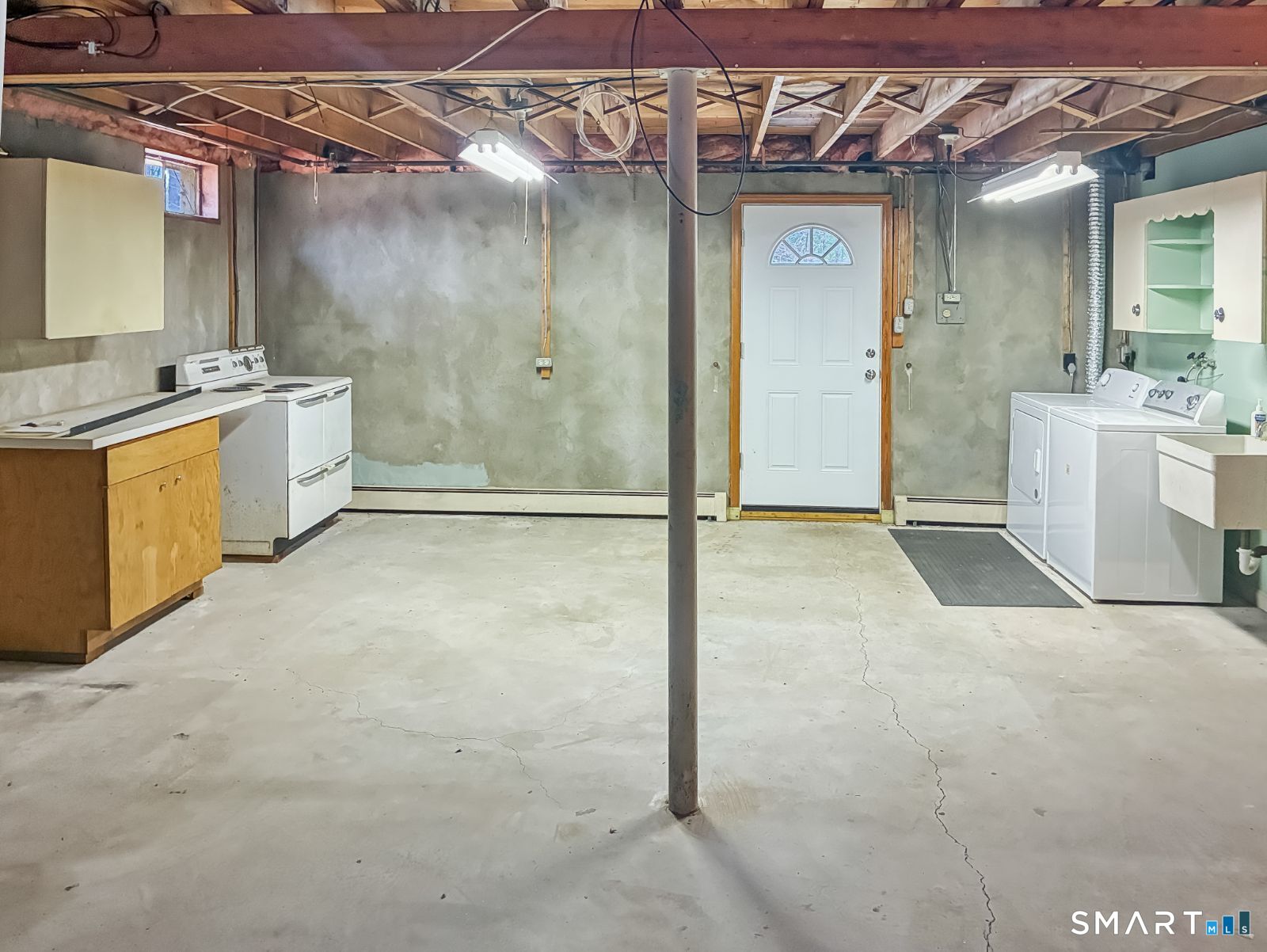 9 Bridlepath Road Simsbury, CT 06092 - Photo 9 of 38