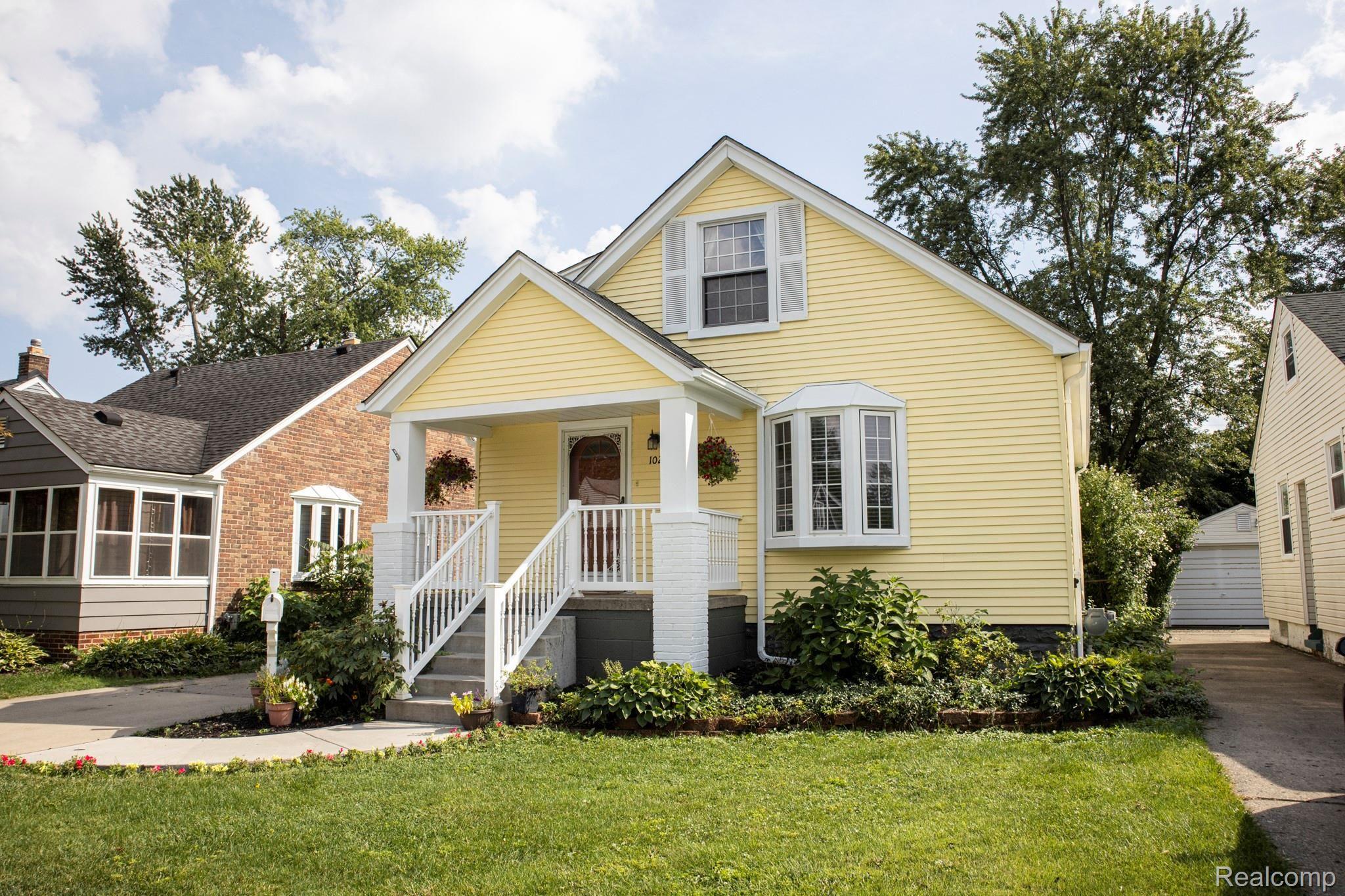 1021 Harvard Road