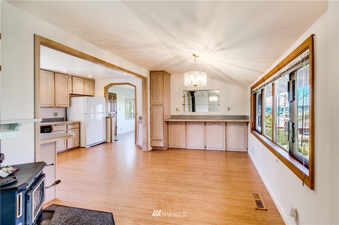 812 Renton Avenue South Renton, WA 98057 - Photo 10 of 23