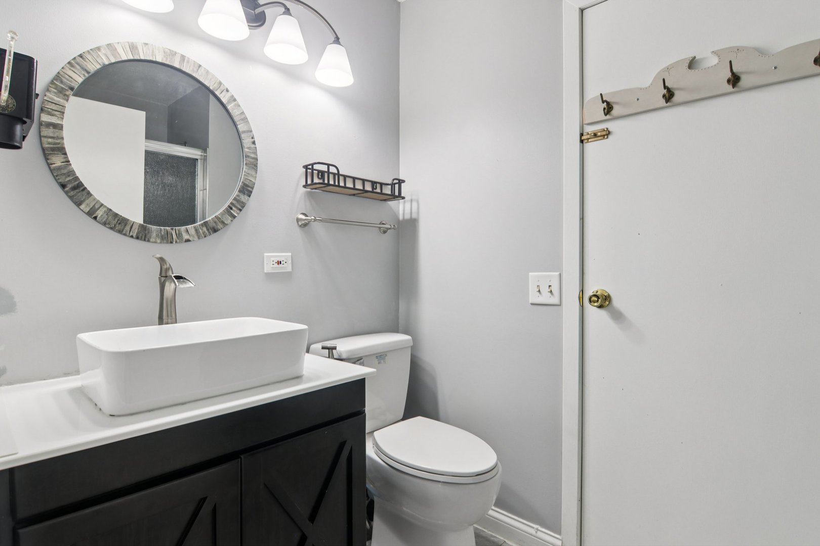 1625 Dennison Road Hoffman Estates, IL 60169 - Photo 21 of 37