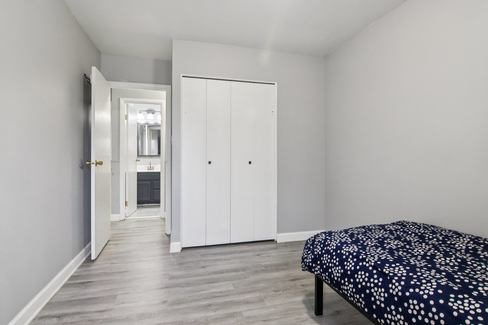 1625 Dennison Road Hoffman Estates, IL 60169 - Photo 32 of 37