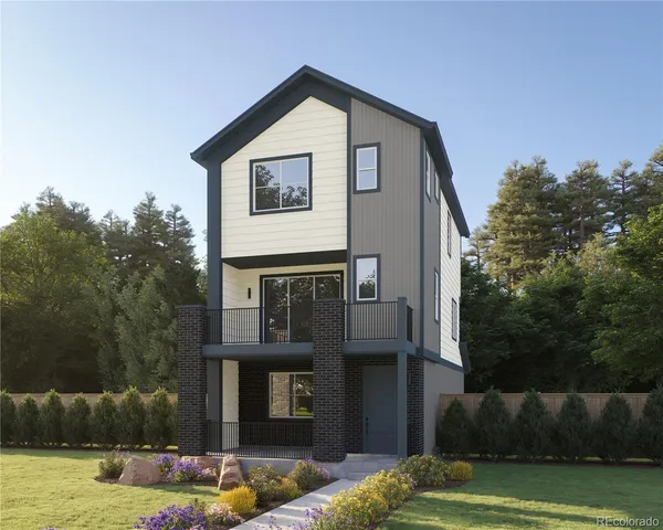 a view of a house with backyard and garden