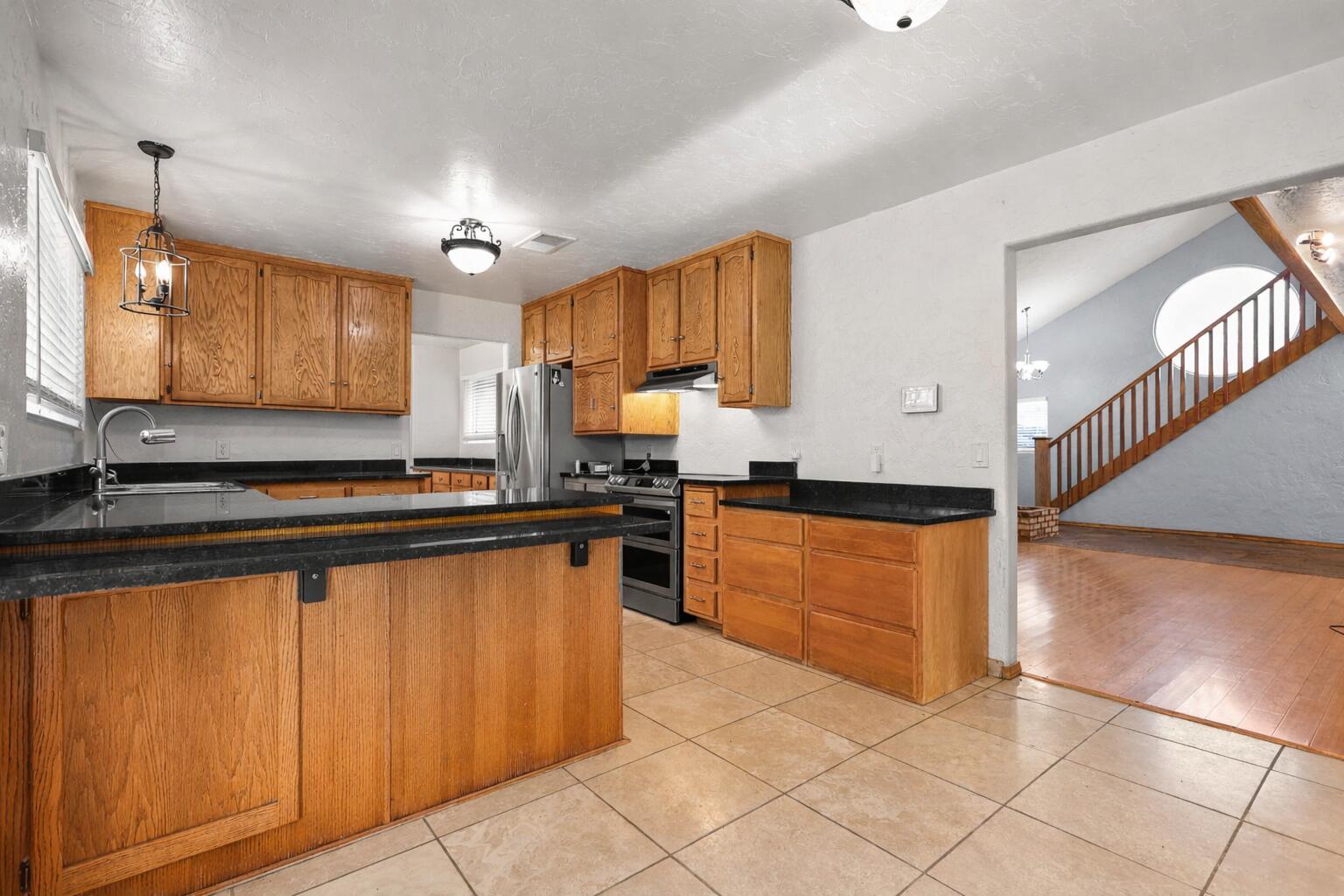 21445 Wilcox Road Red Bluff, CA 96080 - Photo 9 of 39 Kitchen